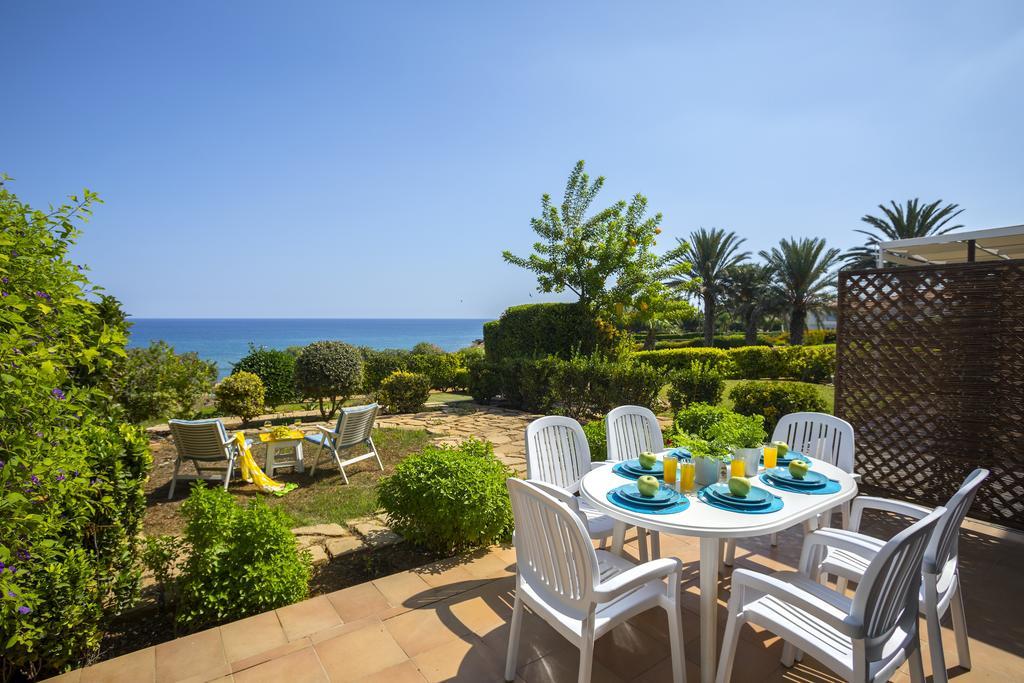 Protaras Beachfront Sirina Lina Suite 帕拉利米尼 外观 照片